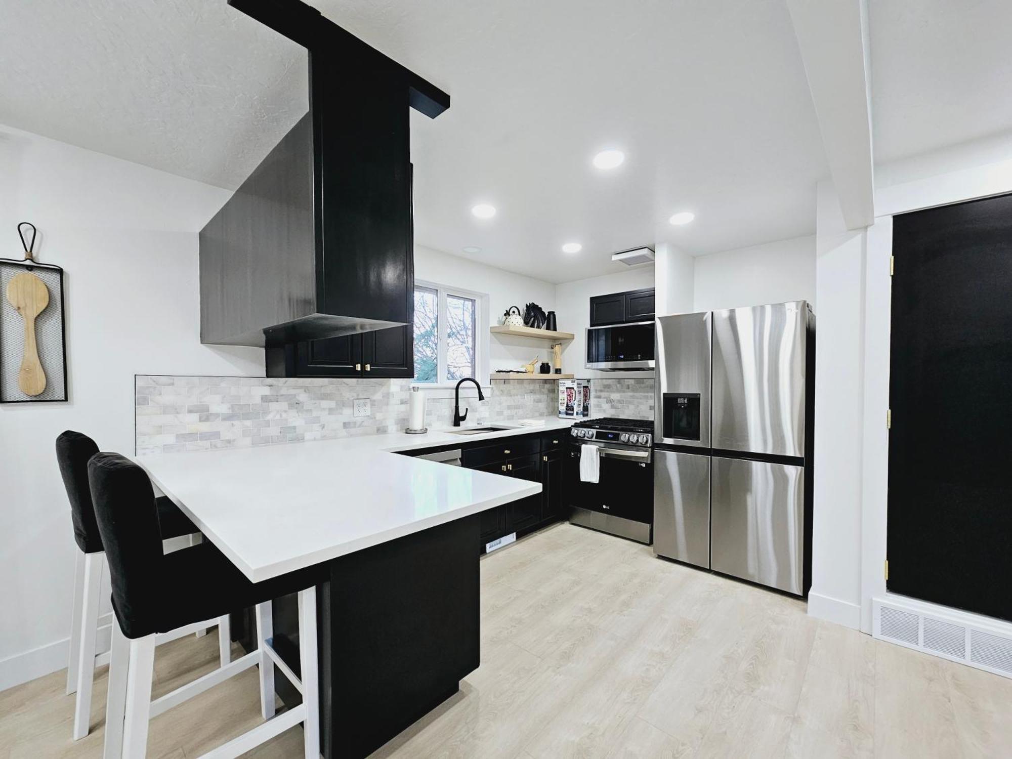 Luxury Getaway Close To Skiing Hiking In Slc 山迪 外观 照片