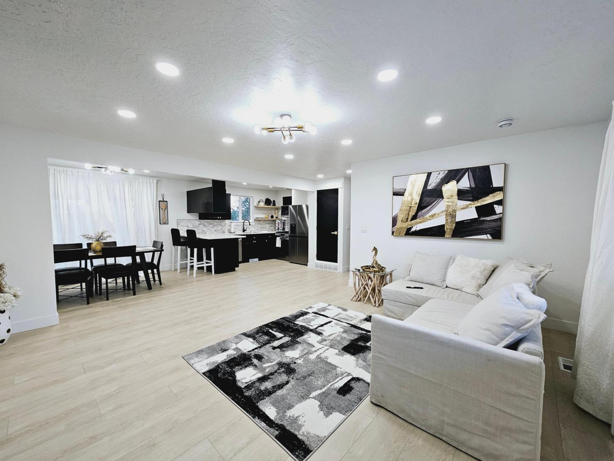 Luxury Getaway Close To Skiing Hiking In Slc 山迪 外观 照片