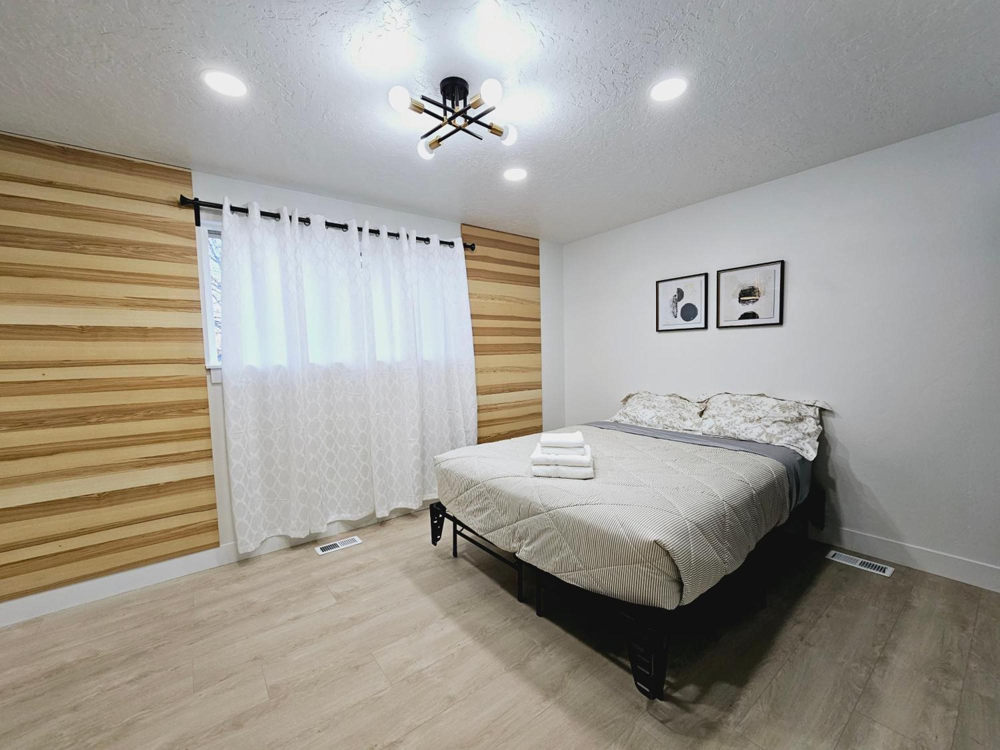 Luxury Getaway Close To Skiing Hiking In Slc 山迪 外观 照片